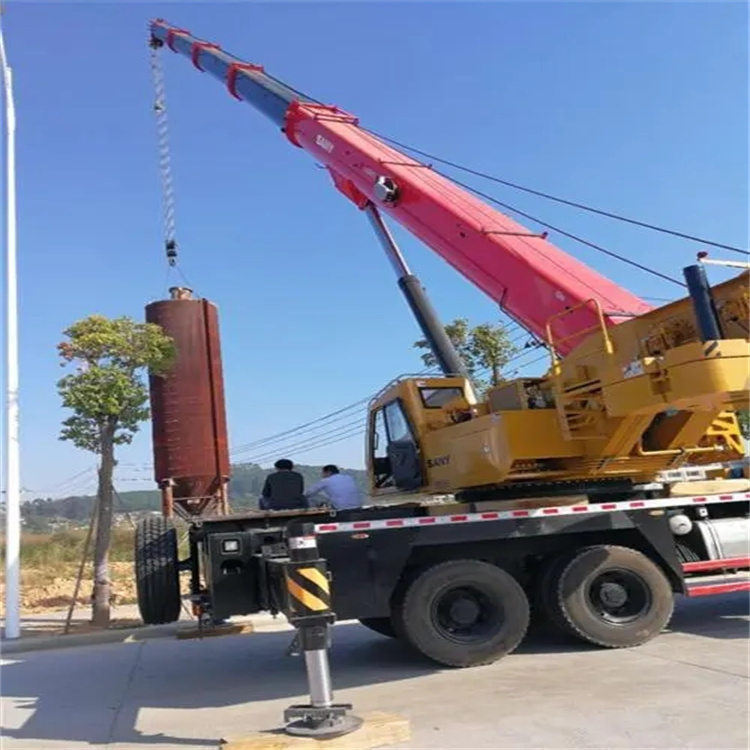 枣庄台儿庄专业吊车租赁多少钱