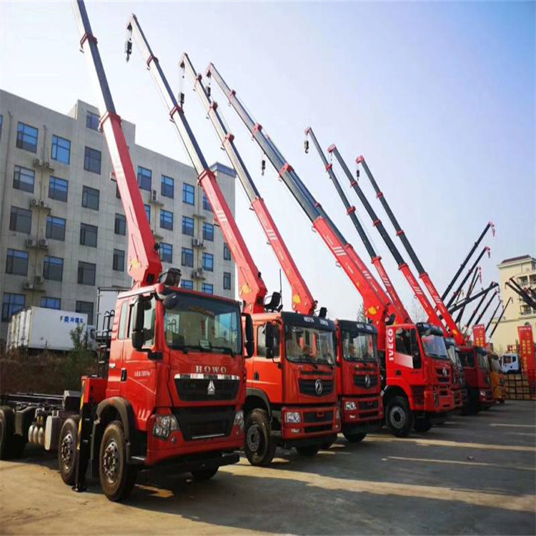 枣庄台儿庄租专业吊车电话