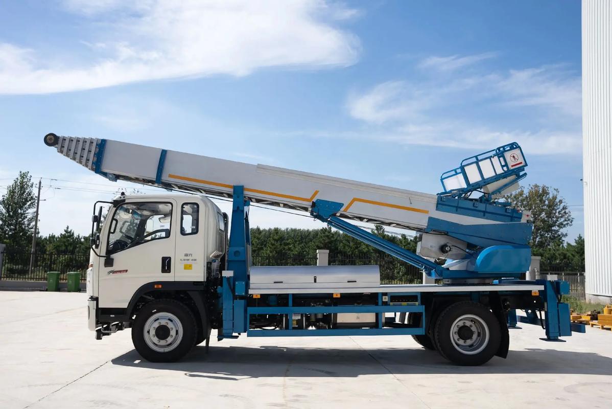 枣庄台儿庄云梯上料车租赁费用