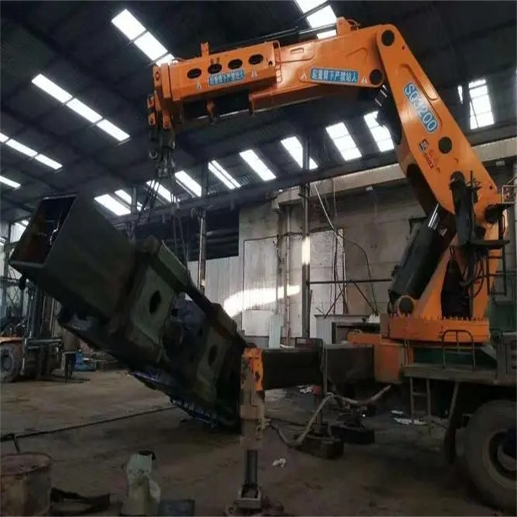 枣庄台儿庄200吨折臂吊出租