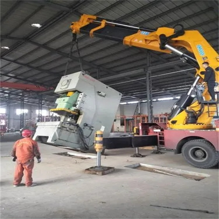 枣庄台儿庄80吨折臂吊车出租附近电话